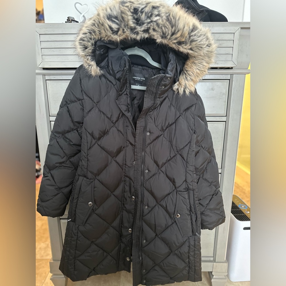 Beautiful jacket from London Fog used once very lightly in almost brand new